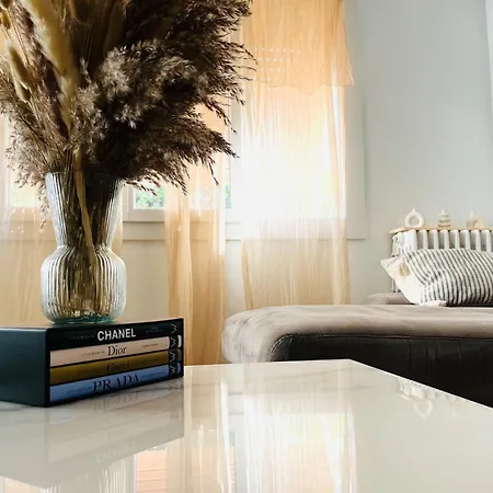 La Maison By Simone T4