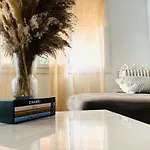 La Maison By Simone T4